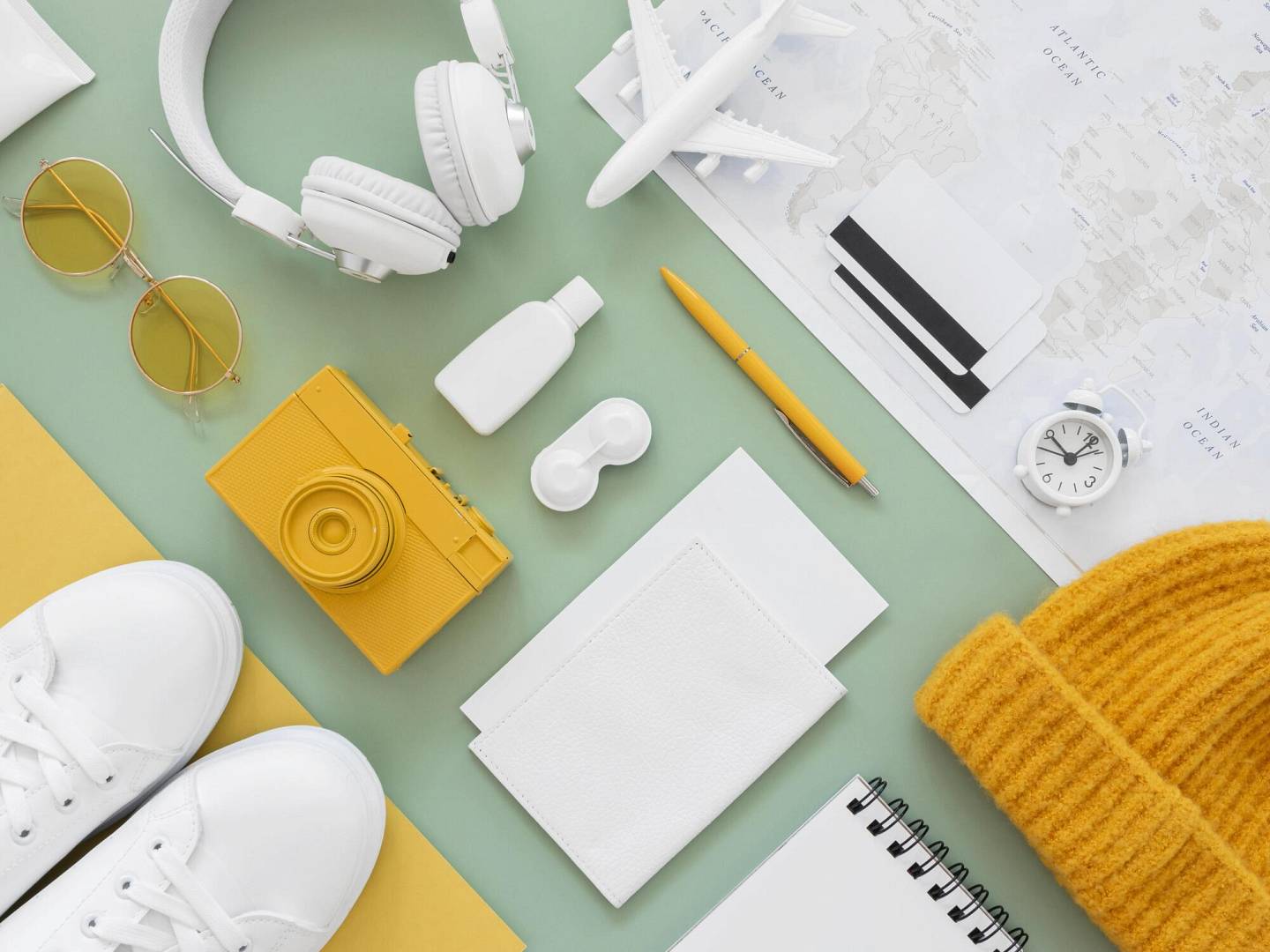 Gadżety firmowe a storytelling marki – jak opowiadać historie poprzez upominki?